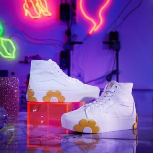 Vans White & Yellow Sk8-Hi Tapered Stackform Sneakers